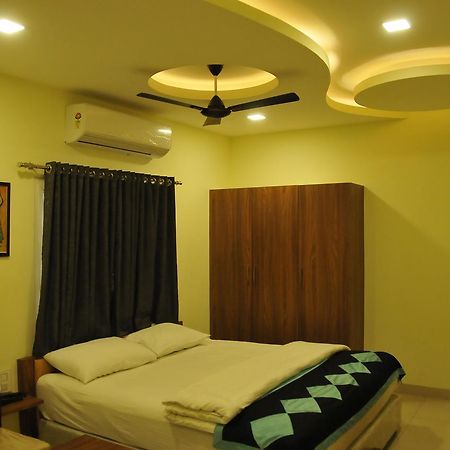 Hotel Pasupala Grand Anantapur Exterior photo