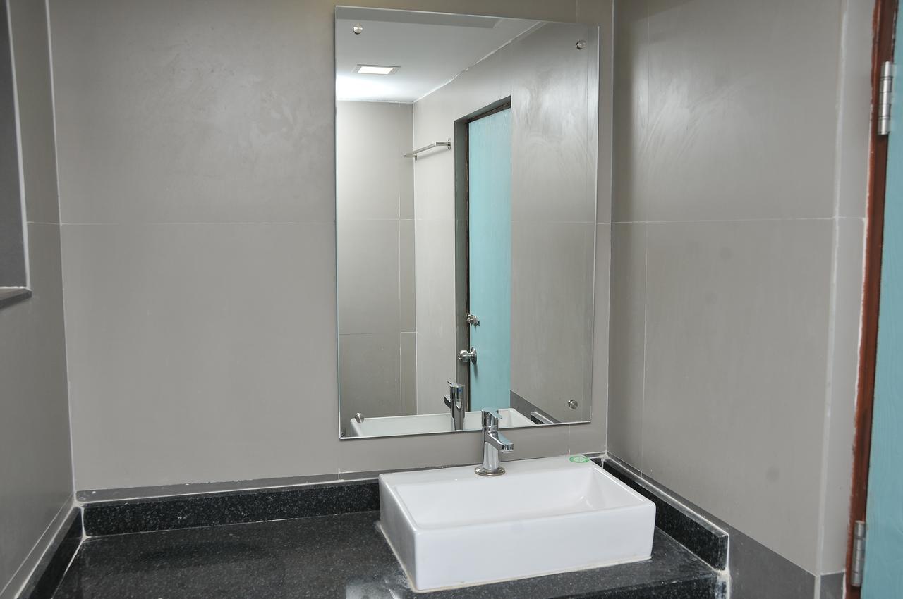 Hotel Pasupala Grand Anantapur Exterior photo